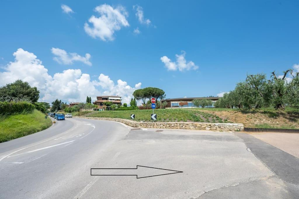 Appartamento Il Poggino 埃尔萨谷口村 外观 照片